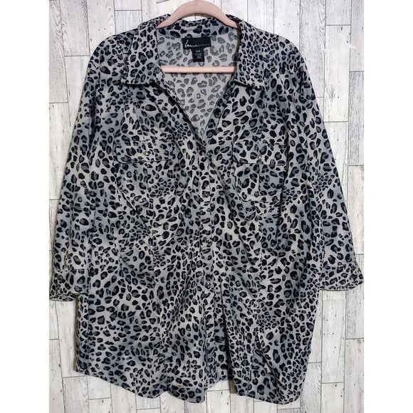 LANE BRYANT Blouse Cheetah Print Black Gray Size‎ 26/28 - Picture 1 of 4